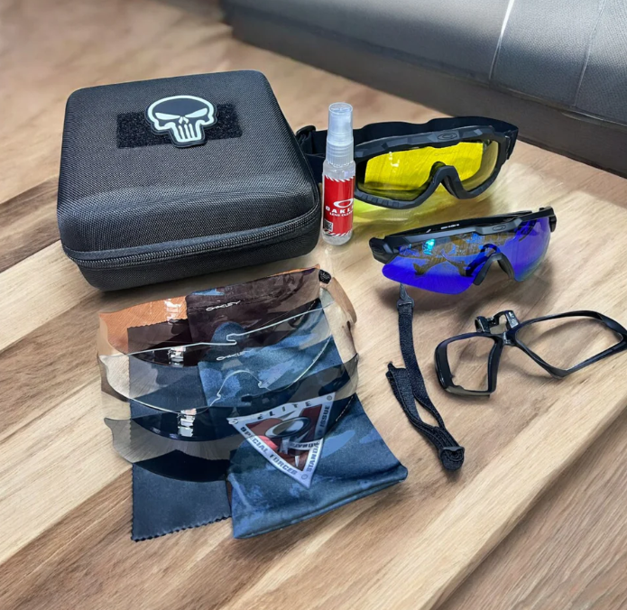 Gray helmet for bikers