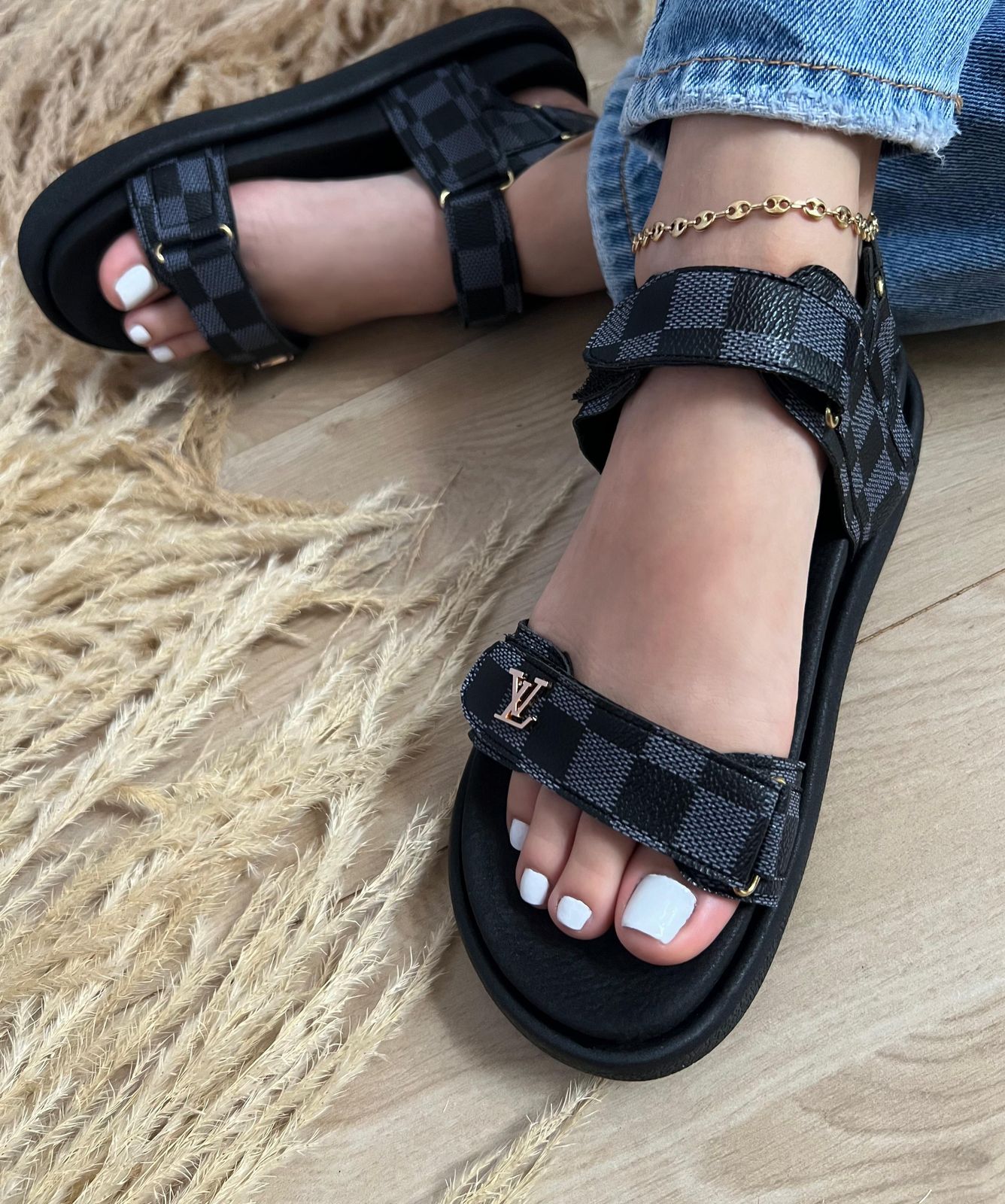 Gray helmet for bikers